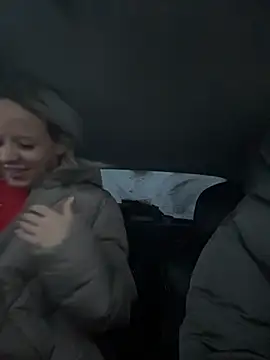 Snapshot of LikaCat chatting on December 2025 02:17:02 AM LikaCat online show from December 2025 02:17:02 AM