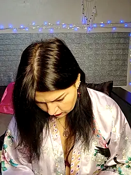 kataleya94 online show from January 2026 05:00:01 AM