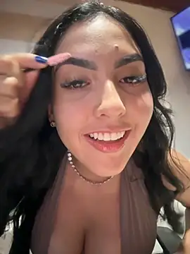 MarianaBenz online show from October 2025 11:17:01 PM