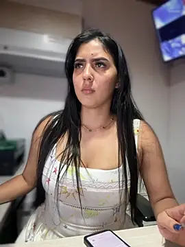 MarianaBenz online show from November 2025 11:36:02 PM