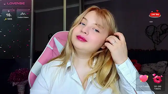 shy blondiee online show from February 2025 12:08:01 AM