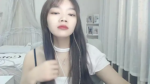 Jenny-Z online show from December 2025 02:17:02 AM