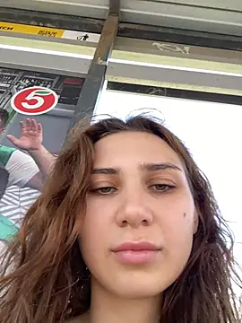 QuitieLia online show from July 2026 08:07:02 AM