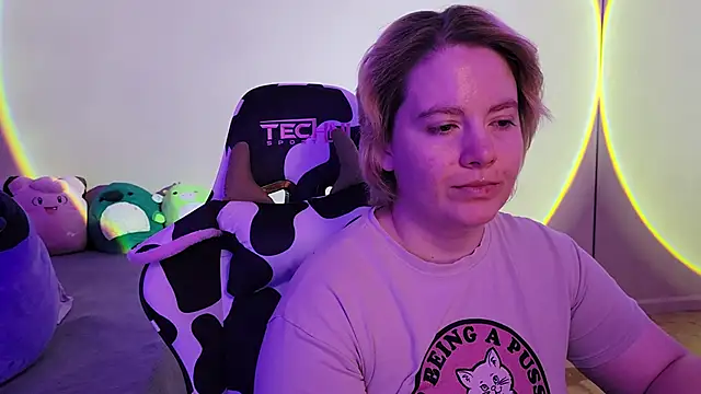 InternetFairy XO online show from December 2024 08:12:02 PM