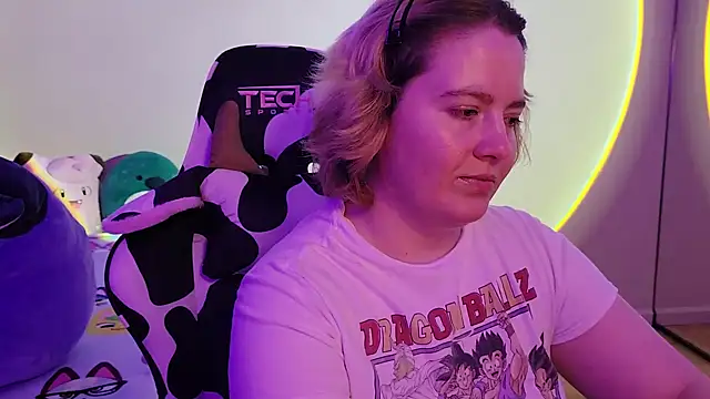 InternetFairy XO online show from December 2024 04:33:02 AM