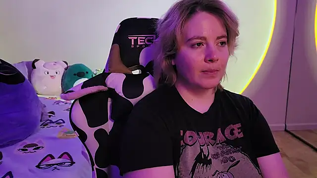 InternetFairy XO online show from January 2025 12:06:02 PM