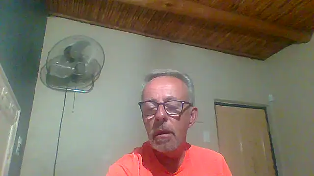 tuggy59 online show from October 2025 05:39:02 AM