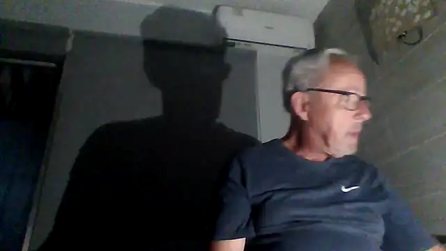 tuggy59 online show from November 2025 06:25:02 AM