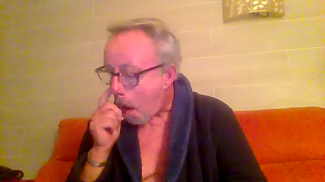 tuggy59 online show from February 2026 05:34:02 AM