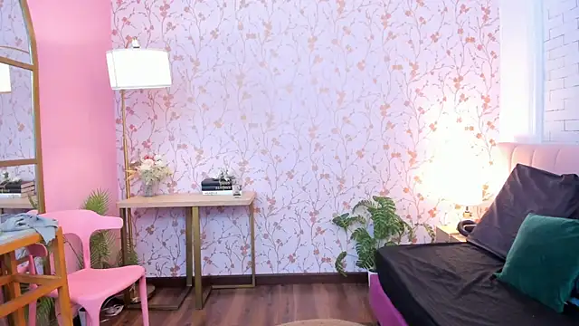 taylor bennet online show from April 2026 06:10:01 PM