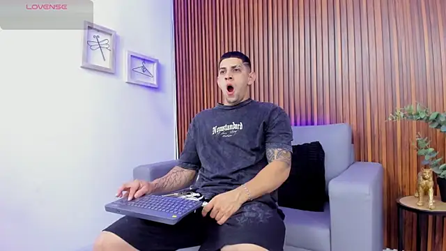 Alex cute77 online show from March 2026 12:31:02 PM