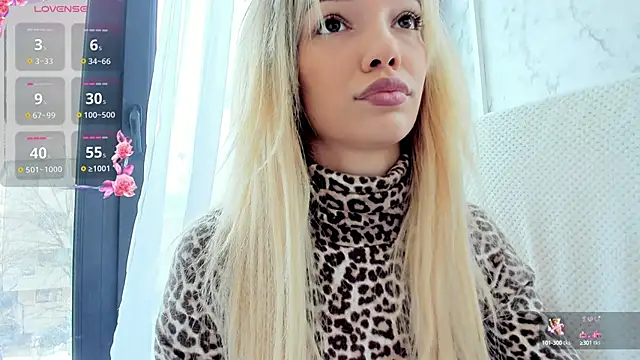 Snapshot of Sassy_Teen chatting on February 2025 09:42:02 AM Sassy Teen online show from February 2025 09:42:02 AM