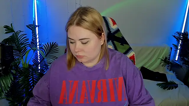 Akemi BBW online show from February 2025 09:32:01 PM