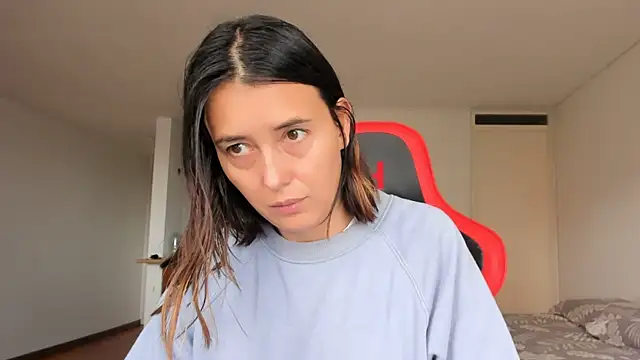 zoe jeane beker online show from February 2025 07:27:02 PM