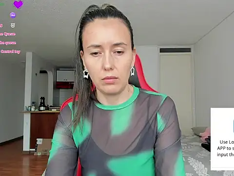 zoe jeane beker online show from May 2026 09:11:02 PM