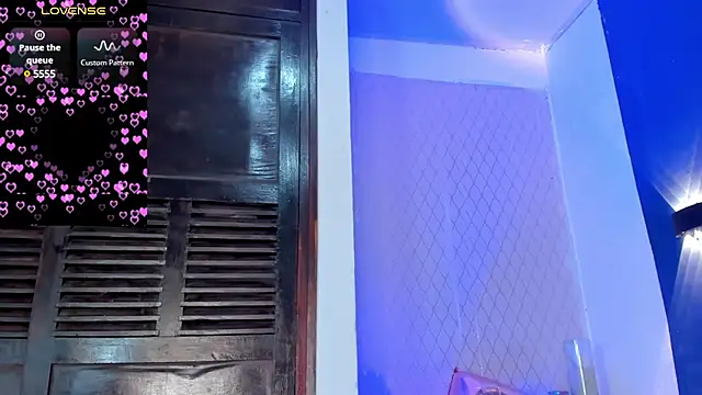 Anette  online show from January 2025 08:11:01 PM