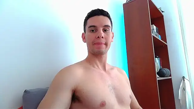 Snapshot of cristo_master chatting on February 2025 02:20:01 PM cristo master online show from February 2025 02:20:01 PM