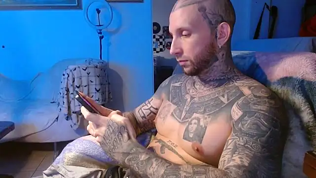 bobbybacala91 online show from October 2025 09:22:02 AM