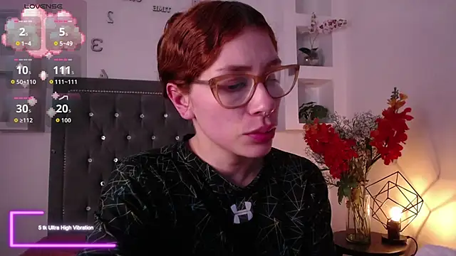 Snapshot of Katy_Van chatting on December 2025 09:03:01 AM Katy Van online show from December 2025 09:03:01 AM