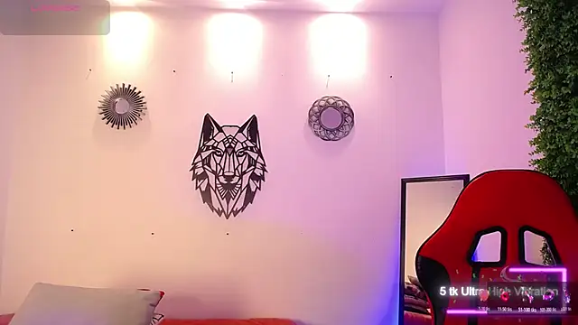 Snapshot of Katy_Van chatting on January 2026 08:47:01 PM Katy Van online show from January 2026 08:47:01 PM