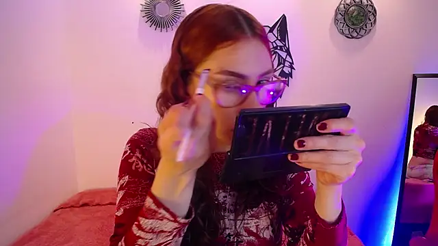 Snapshot of Katy_Van chatting on January 2026 09:42:02 PM Katy Van online show from January 2026 09:42:02 PM