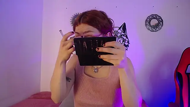 Snapshot of Katy_Van chatting on January 2026 08:47:01 PM Katy Van online show from January 2026 08:47:01 PM