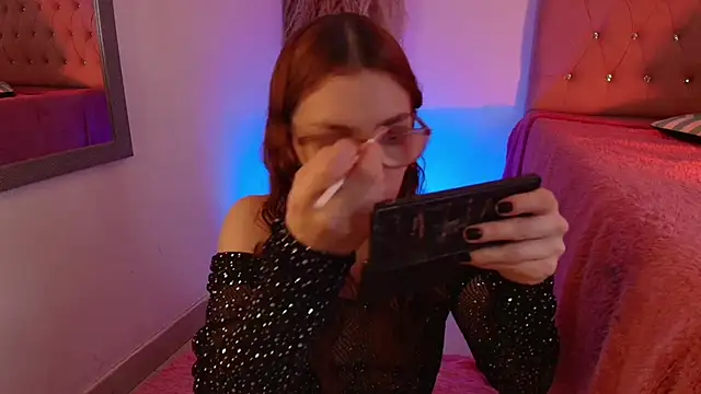 Snapshot of Katy_Van chatting on February 2026 08:40:02 PM Katy Van online show from February 2026 08:40:02 PM