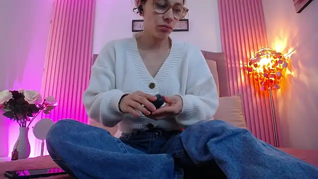 Katy Van online show from May 2026 02:47:01 PM
