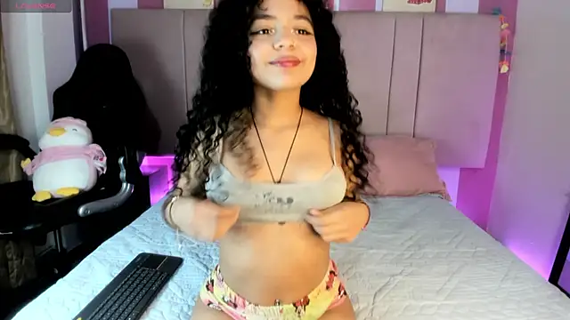 Winnifer Gonzal online show from March 2025 03:01:01 AM