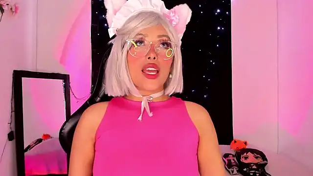 Snapshot of willow_poisson chatting on January 2025 05:18:01 PM willow poisson online show from January 2025 05:18:01 PM