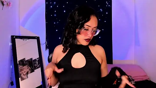 Snapshot of willow_poisson chatting on March 2025 05:21:01 PM willow poisson online show from March 2025 05:21:01 PM