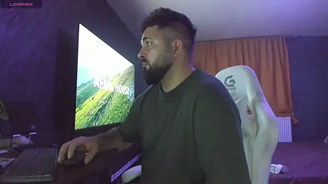 Snapshot of Eduu2322 chatting on November 2025 09:59:01 PM Eduu2322 online show from November 2025 09:59:01 PM