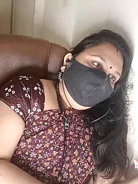 Snapshot of Love-priya chatting on February 2026 04:47:02 PM Love-priya online show from February 2026 04:47:02 PM