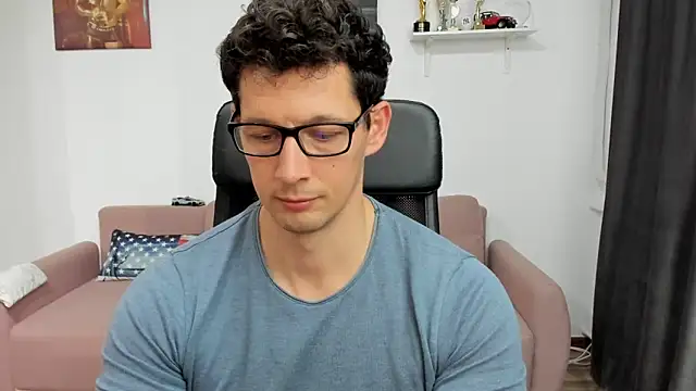 BrutusK08 online show from January 2025 12:58:02 PM