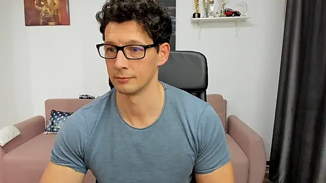 BrutusK08 online show from January 2025 04:01:01 PM