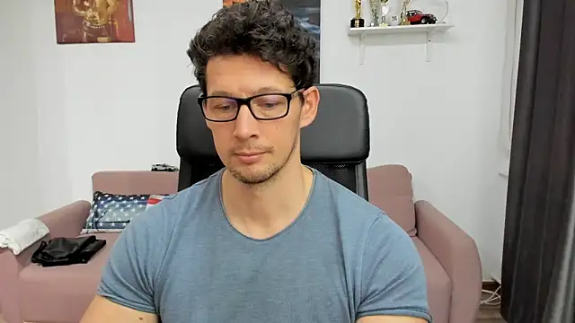 BrutusK08 online show from February 2025 09:28:01 AM