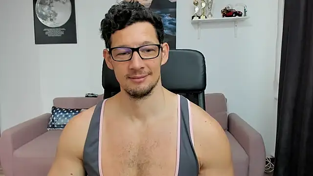 BrutusK08 online show from March 2025 08:39:01 AM