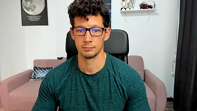 BrutusK08 online show from October 2025 06:11:02 AM