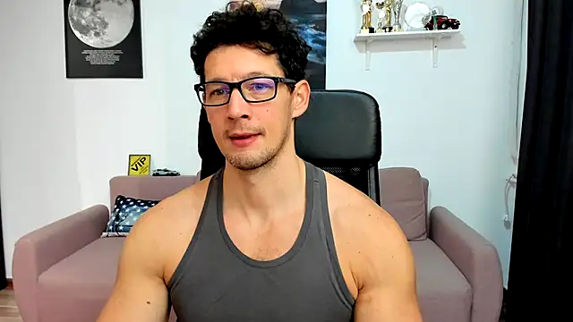 BrutusK08 online show from December 2025 05:45:02 AM