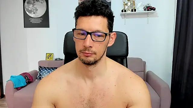 BrutusK08 online show from March 2026 08:09:02 AM