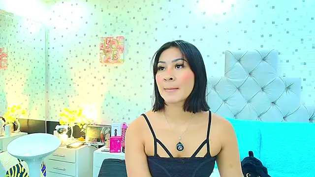 Snapshot of JulietaReyess chatting on May 2026 12:15:01 PM JulietaReyess online show from May 2026 12:15:01 PM