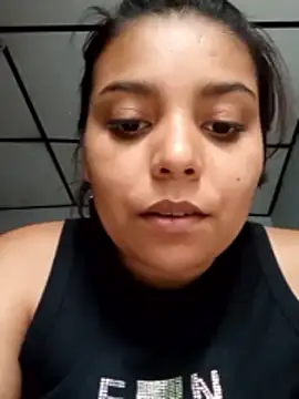 stefanie010 online show from December 2024 03:33:02 PM