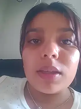 stefanie010 online show from January 2025 06:39:01 PM