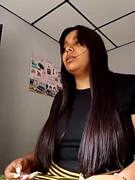 stefanie010 online show from February 2025 08:35:02 PM