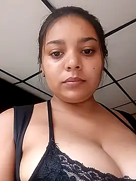 stefanie010 online show from March 2026 04:13:01 PM