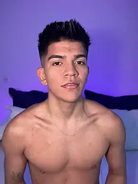 santiago 01 online show from January 2025 11:02:02 PM