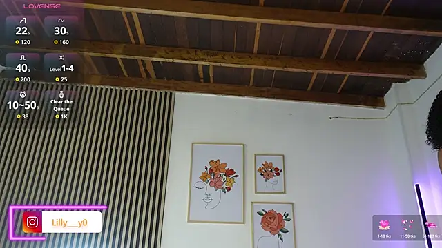 LillyDolls23 online show from November 2025 12:48:02 PM