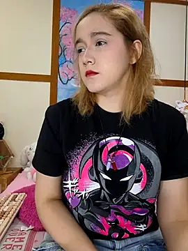 Snapshot of NaomiShimizu chatting on February 2025 09:10:01 PM NaomiShimizu online show from February 2025 09:10:01 PM