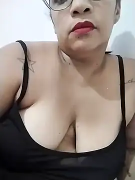 Darckbombom online show from December 2024 11:33:01 AM