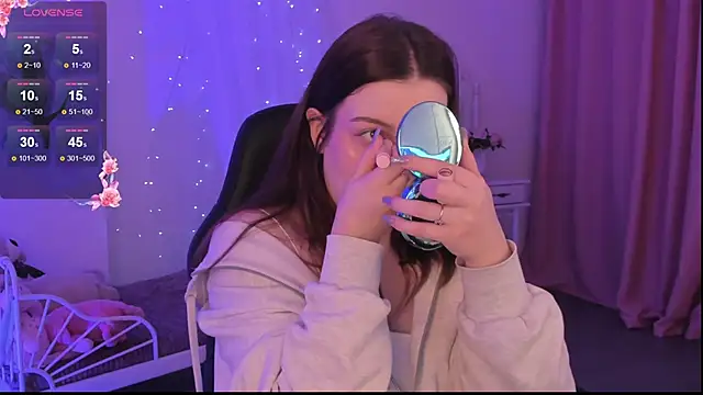 CoralineKeyns online show from February 2025 02:26:01 AM